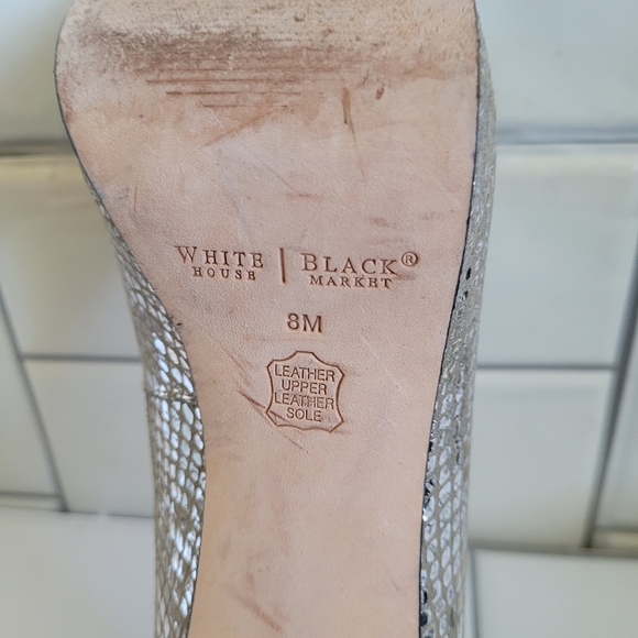 WHITE HOUSE BLACK MARKET SNOWFLAKE Textured Leather Platform High Heel Pumps  4i - Picture 8 of 10